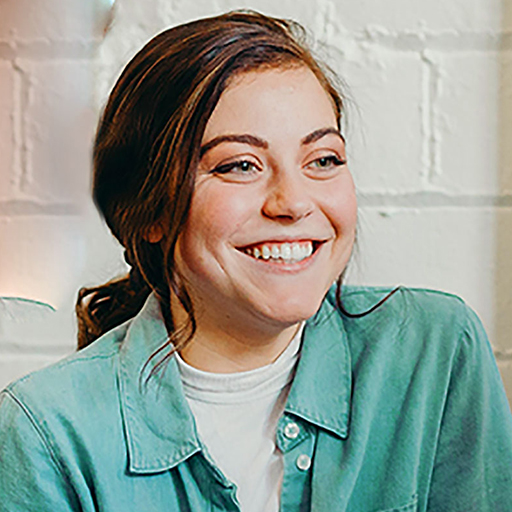 Camila Santos thumbnail